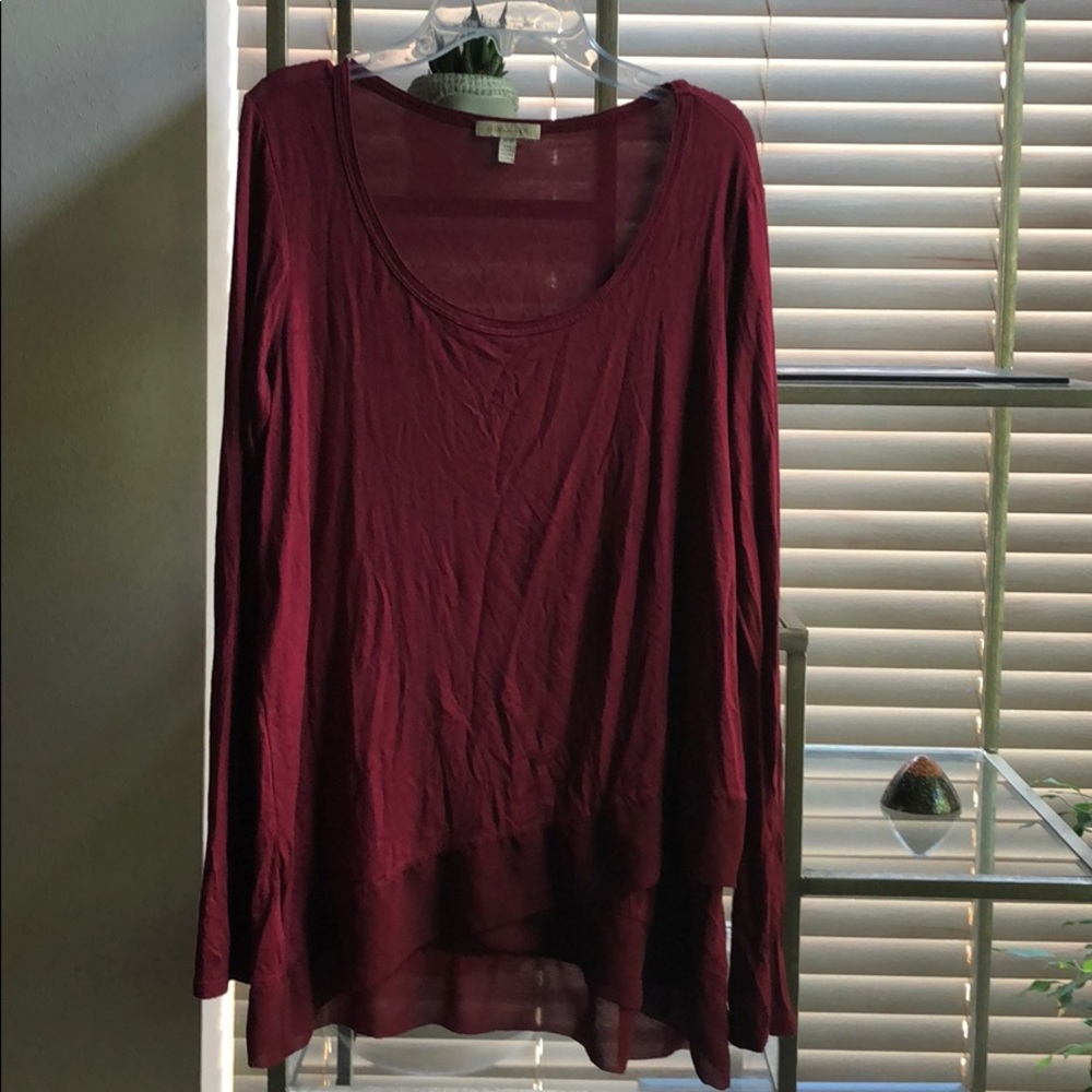 Super soft and comfy Bordeaux long sleeve top